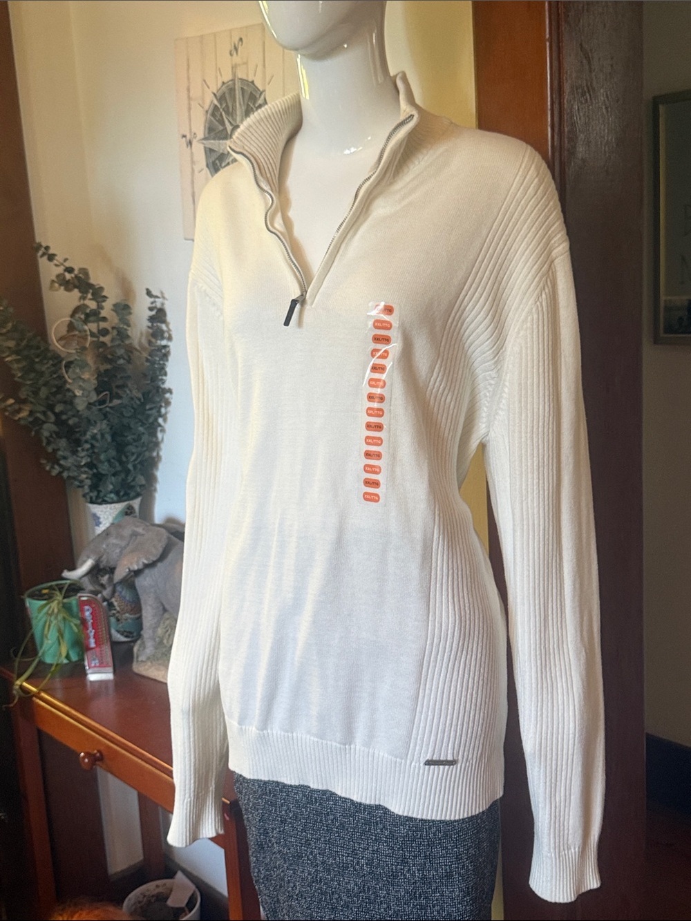 NWT Calvin Klein size 2xl Men's Cream/white Half-Zip Ribbed Sweater